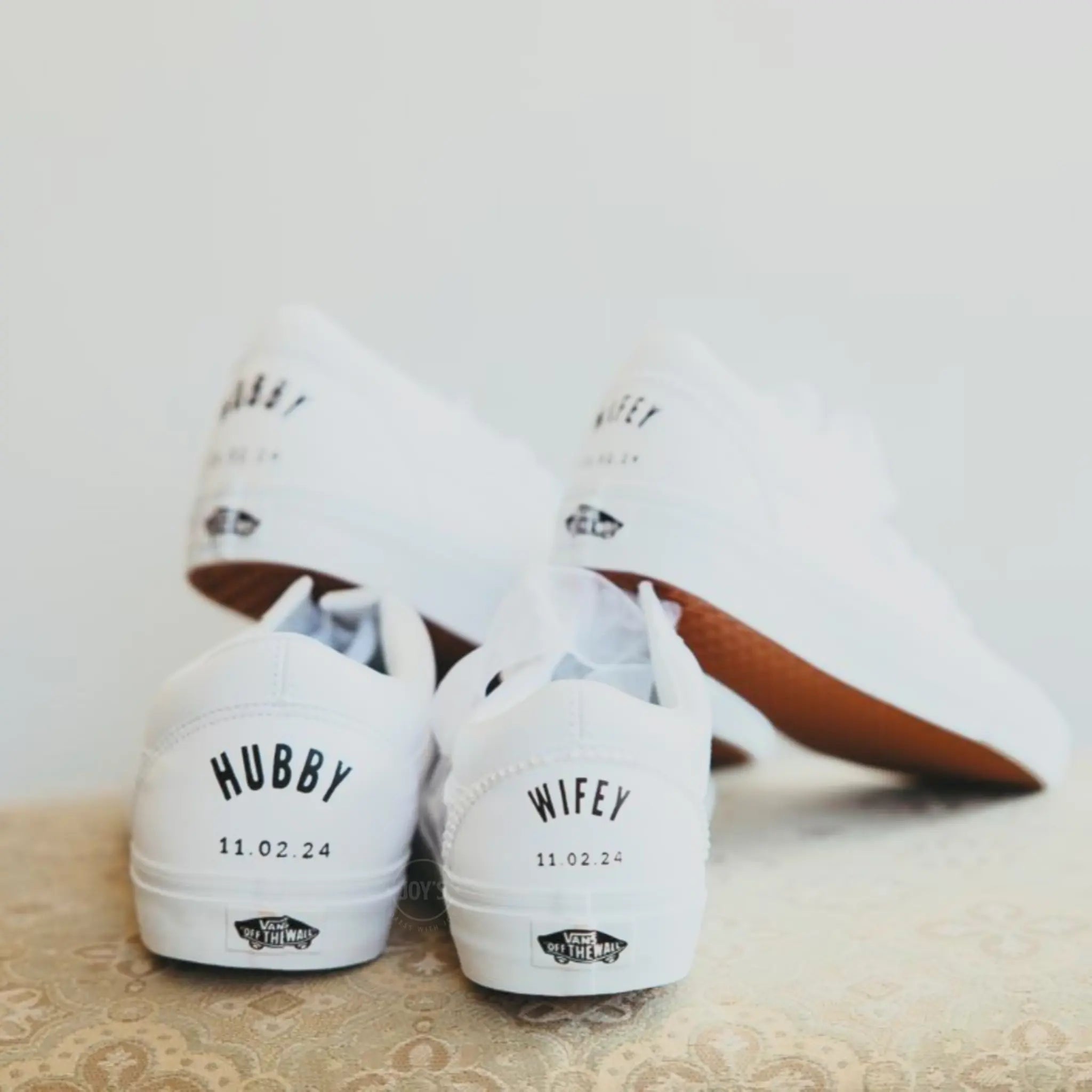Wedding Sneakers White Pearls Custom Vans - Sneakers JOY'S Custom Sneakers
