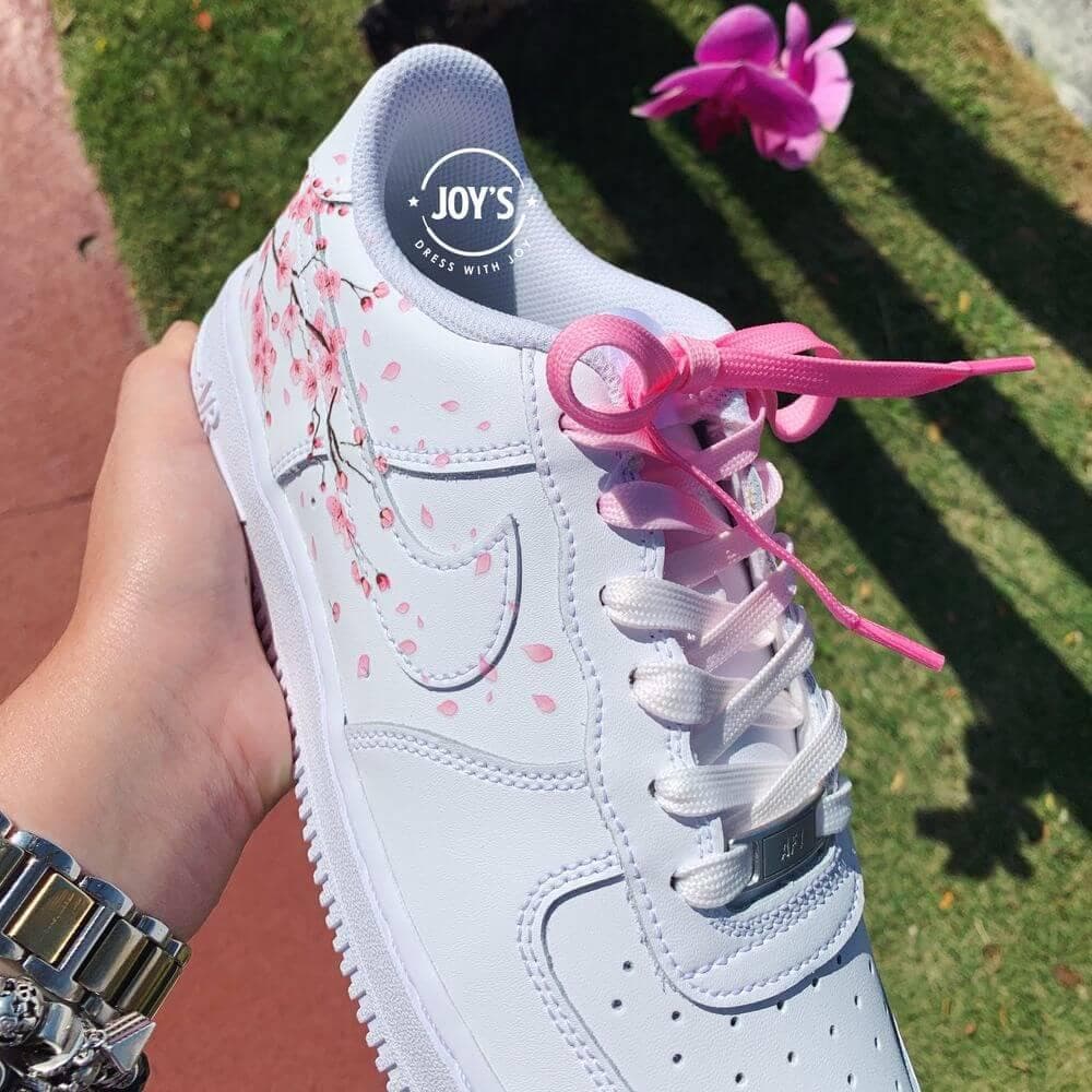 Pink nike shoes air best sale force 1