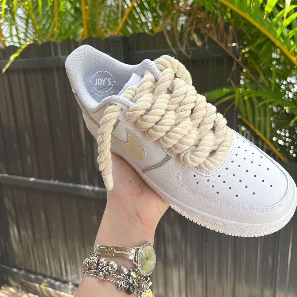 Baskets Air Force 1 personnalis es lacets de corde cr me