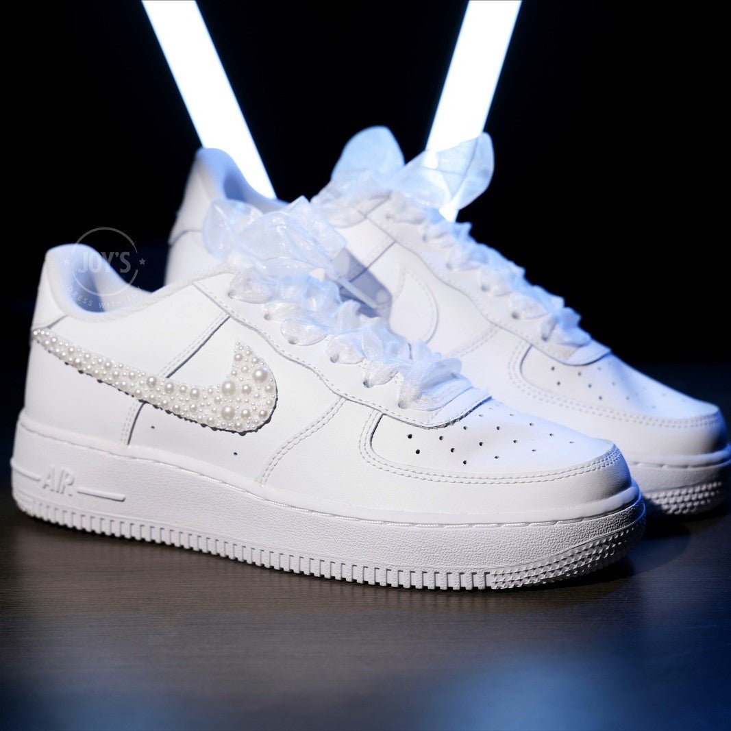 Wedding Sneakers with White Pearls Custom Air Force 1 - Sneakers JOY'S | Custom Air Force 1 Sneakers